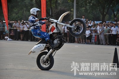 DSC_0045_��Ŀѹ��.JPG