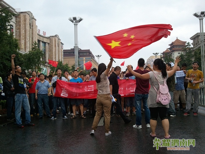 190538d90n59gdu2nufdpp.jpg