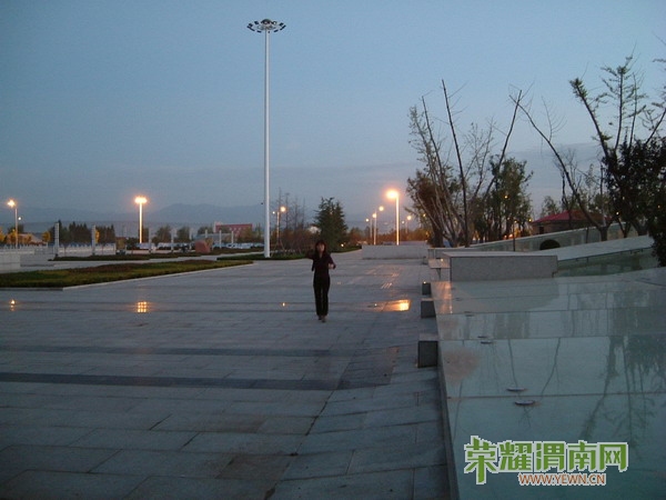 DSCF0004.jpg