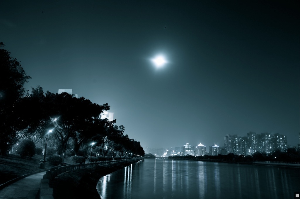 SM`J92E%~GTV~${B(2L[VUU.jpg
