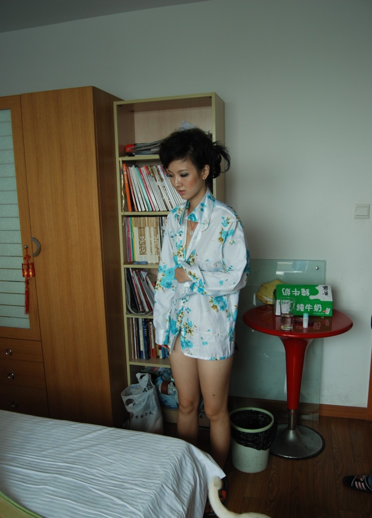 1638101-Q0LLY2D.jpg