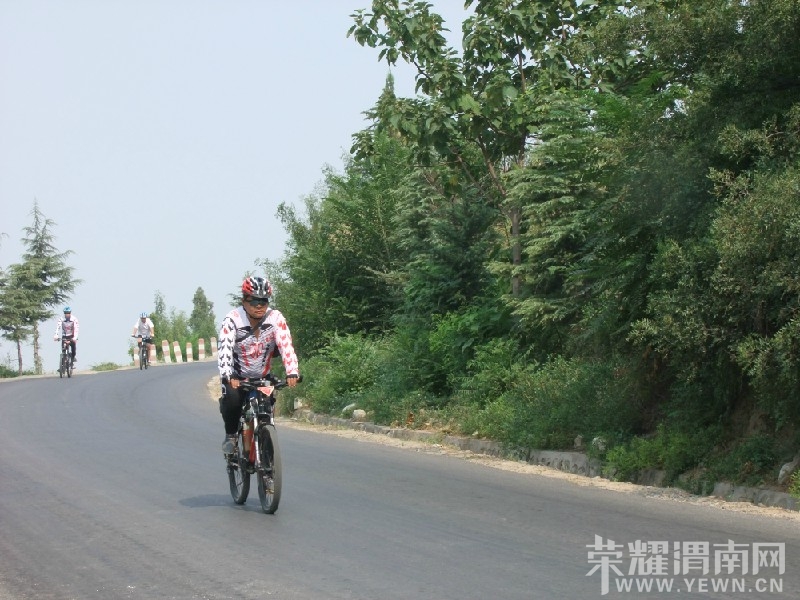 012.jpg