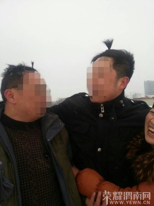 psbCAIADDW4_conew1.jpg