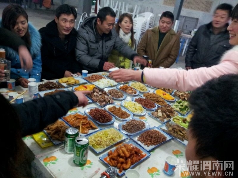 QC_2Z{[[VU2QGU858NY57WA.jpg