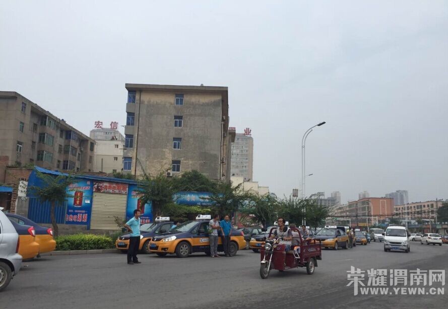 μ������·���⳵���ڰչ�  �����ֳ�ɶ��~