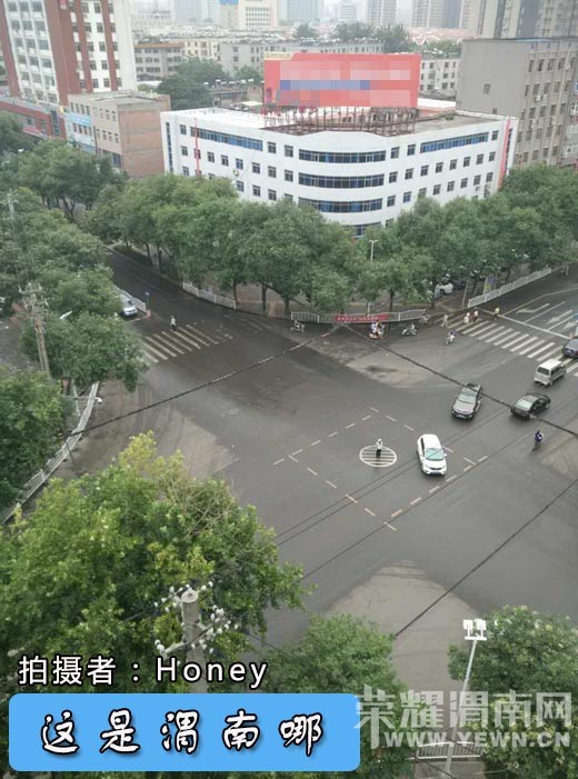 ������μ����-93�ڡ���¥���ĵİɣ�Ϊ����һ�ۿ���·�еĽ�����