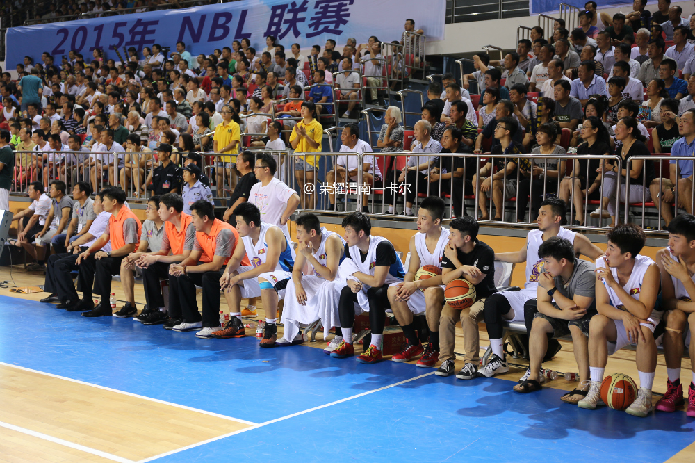 8��7����