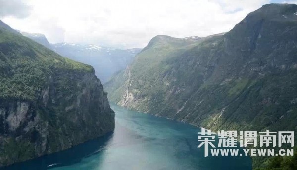 �°��Ԫ�������У�7���ص����࣬������ϵľ�����ȥ����Щ��