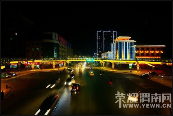 ��չ�е�С��-��ƽ