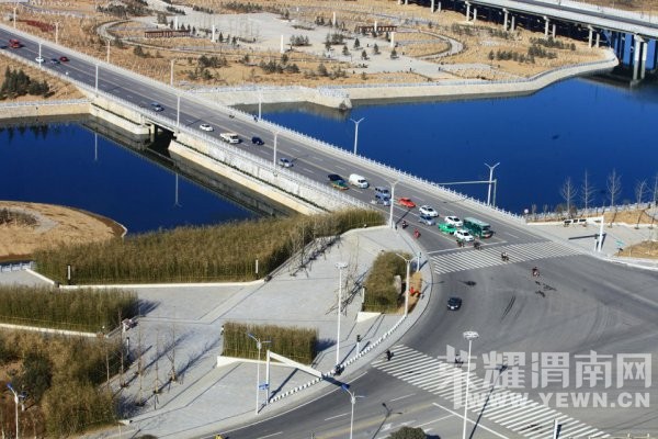 ��չ�е�С��-��ƽ