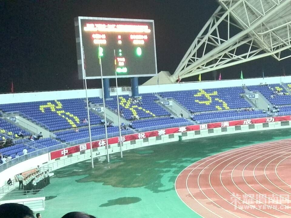 �й����򣬺�����η