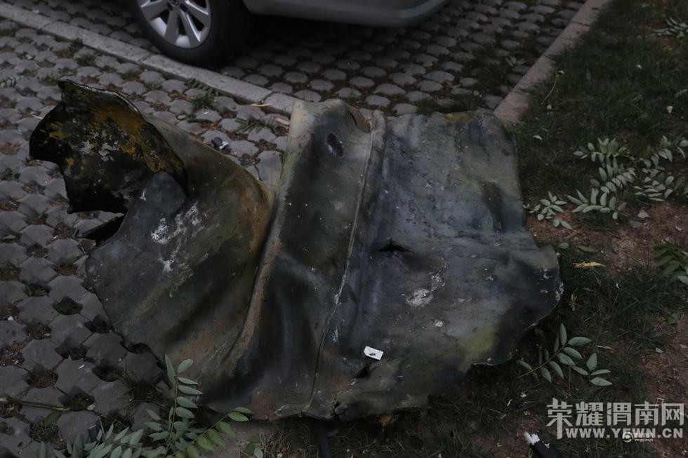 ����������һ��ͷ��ҹͻ����ը ����17������