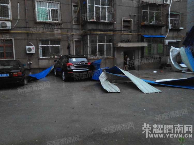 ����·���ٵز��·�����Ƥ����שͷѹ�ţ�שͷ����һ�أ��Һ�û�ҵ���