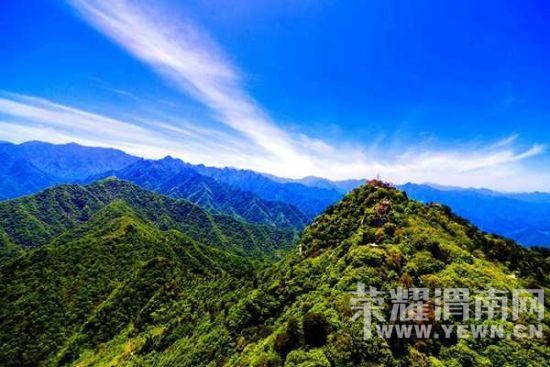 �����С����ء�μ���й����֡��������쵼��Լ̸�����׷�����ʲô��