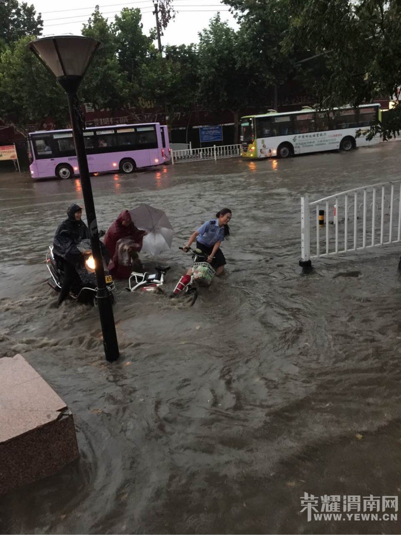 μ������Ů����--һ����������һλŮ����