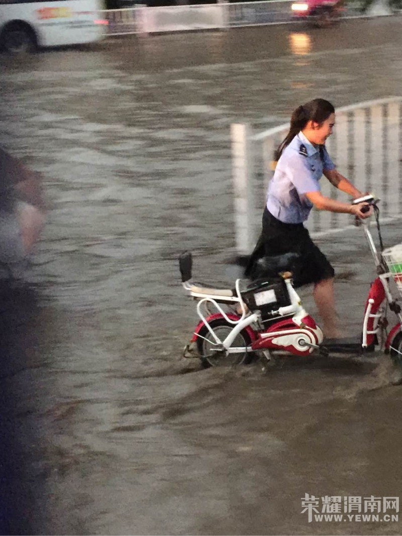 μ������Ů����--һ����������һλŮ����