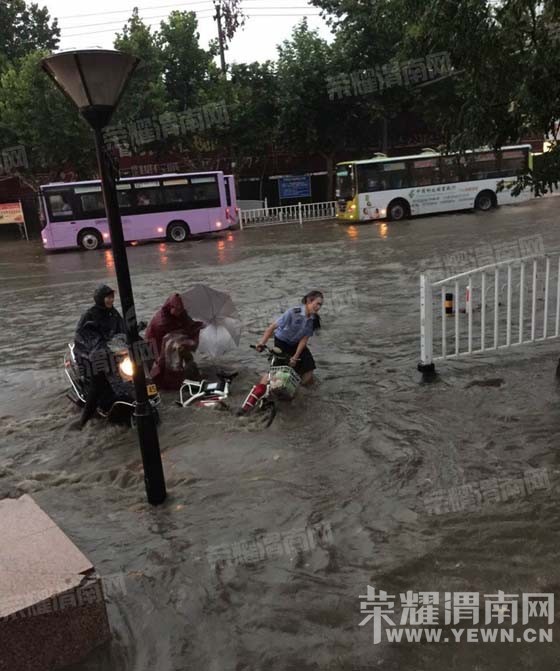 μ������Ů����--һ����������һλŮ����