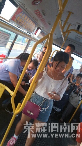 μ��11·����������Ա ��̯�ϴ�����