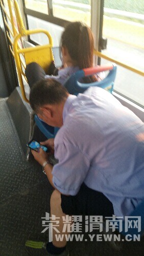 μ��11·����������Ա ��̯�ϴ�����