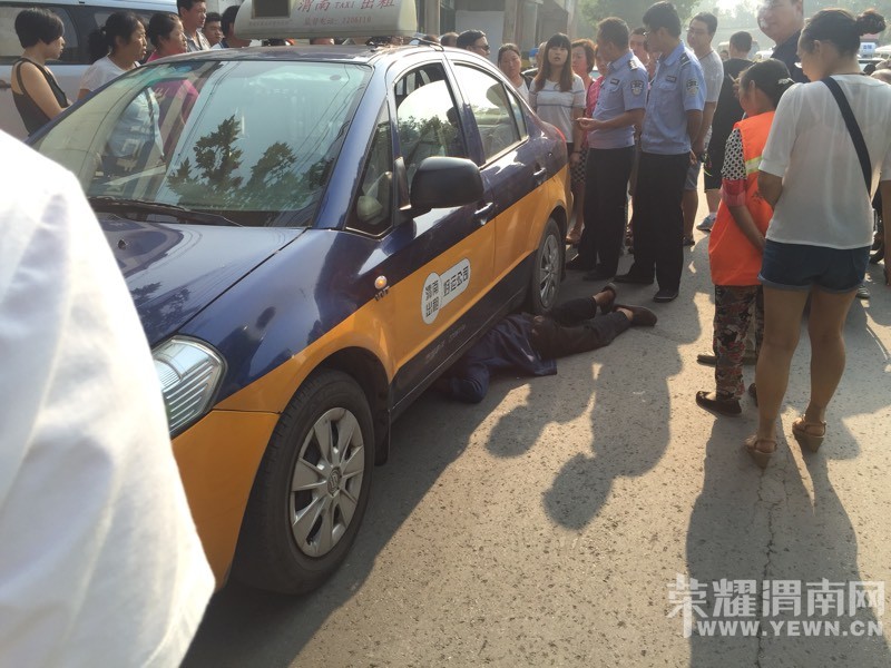 ����·�ϣ��Ϻ��������⳵���¸�ɶ�ģ�