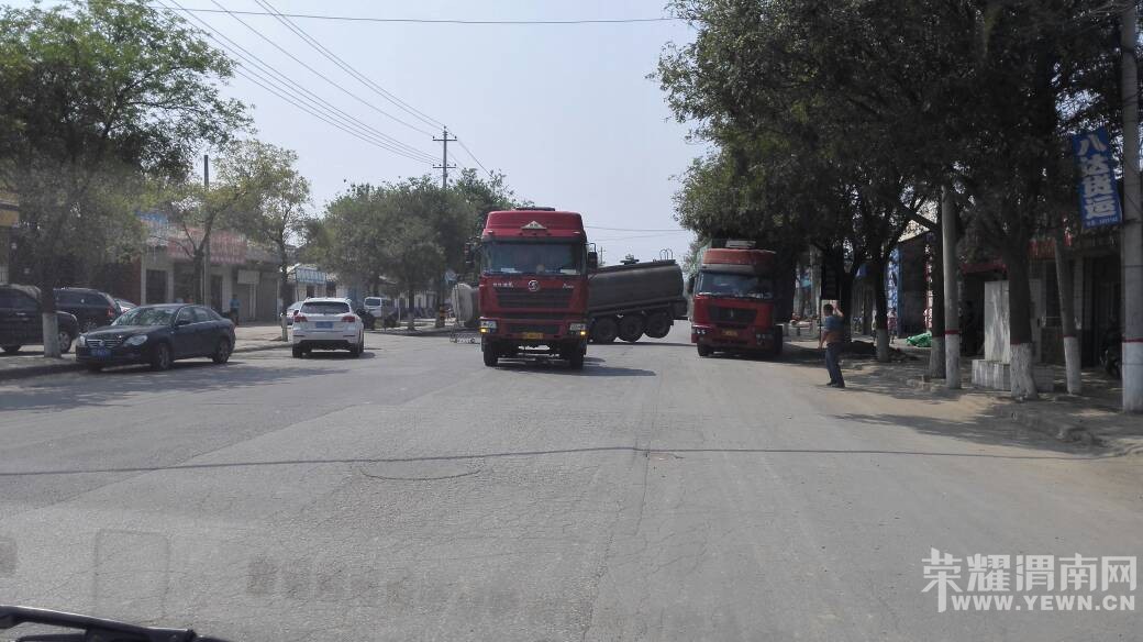 ����·��ҳ���ͷ���͹��ѹ죬�����溦�£�