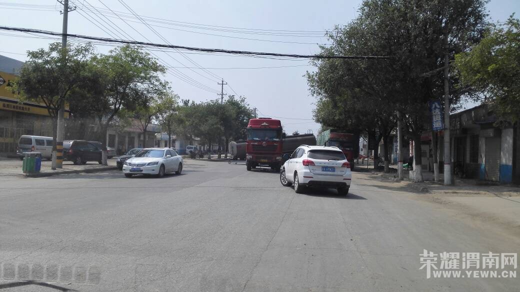 ����·��ҳ���ͷ���͹��ѹ죬�����溦�£�