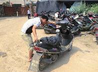 ��ײĦ�з�ͣ����71��   ��������710Ԫͣ����