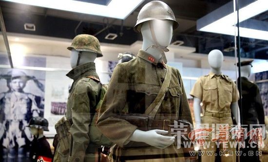 400�������ϱ��� չʾ������ս�ϱ����(��ͼ)