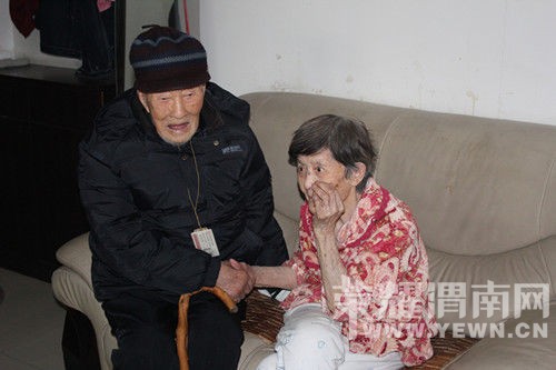 ������λ��ս�ϱ�����70���ط� �����μӶ���ش��ս