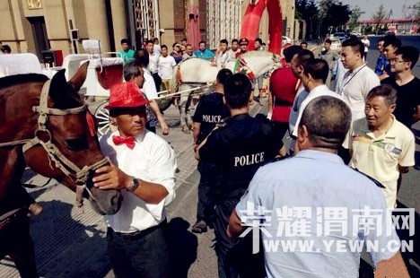 2��ӭ�����������·�������÷�����ͻ(ͼ)