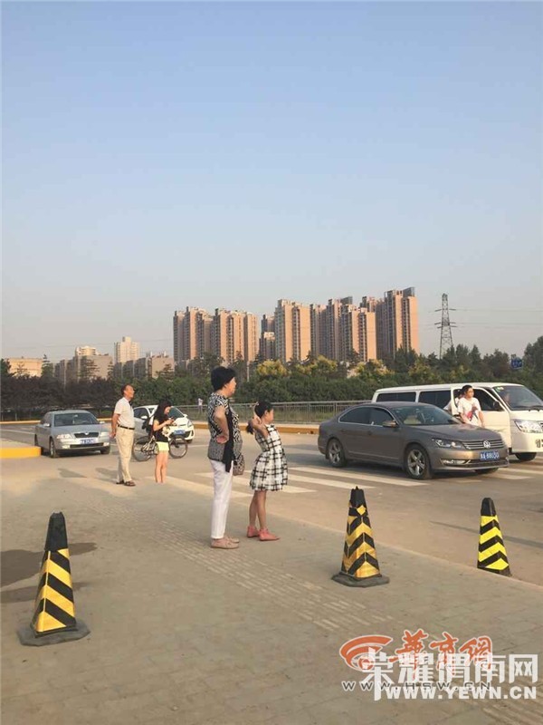 �˼������̳���ҵ��һ����ĩ �������Ŷ�1Сʱ