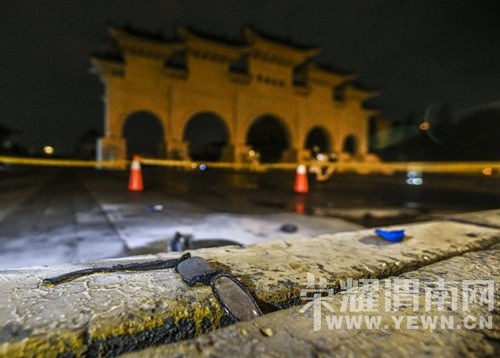 ̨�����������ɹ㳡ǰ�Է� ����:�����д�����