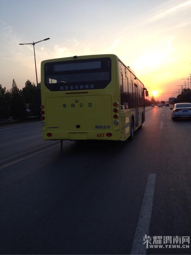 ��ֻ���ݹٷŻ������յ�ơ�Ϊɶ������·���Բ����ƣ���