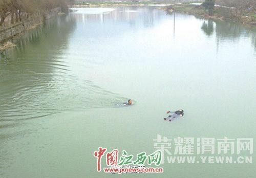 Ů�����Ӻ�Ư����Сʱ��� ����ʱͻȻ����(ͼ)