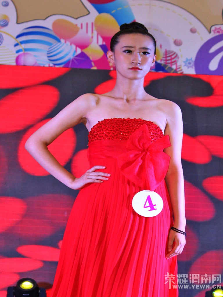 2015�������Ϲ�С��ѡ�������й����������������ܾ�����Ӱ