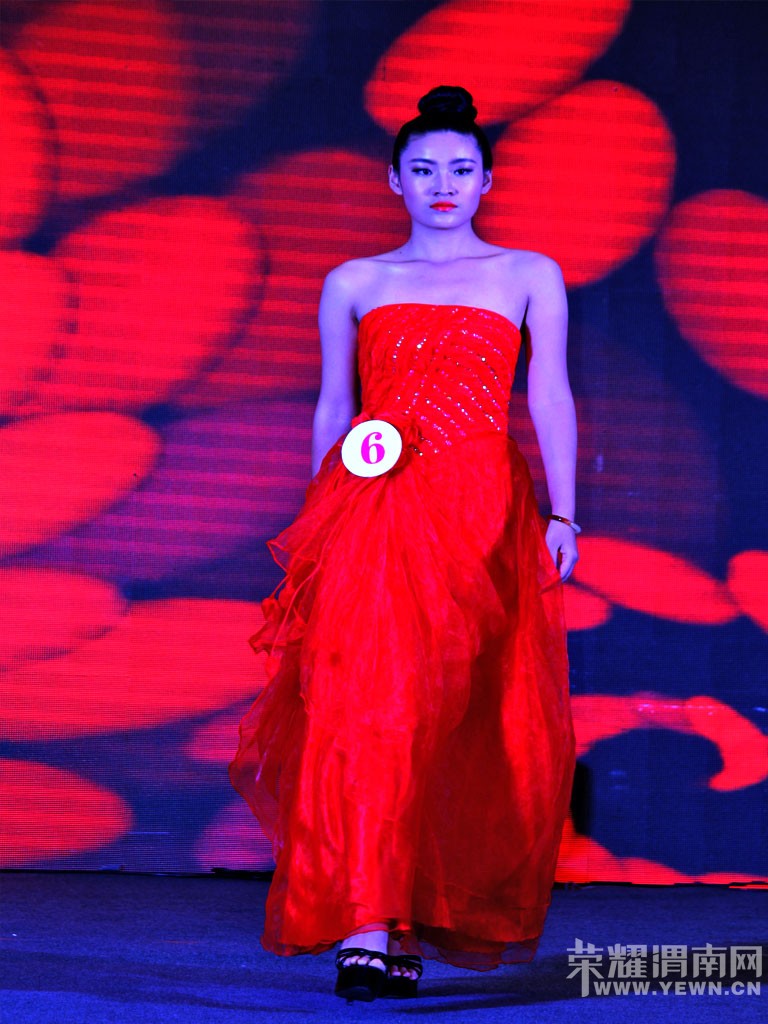 2015�������Ϲ�С��ѡ�������й����������������ܾ�����Ӱ