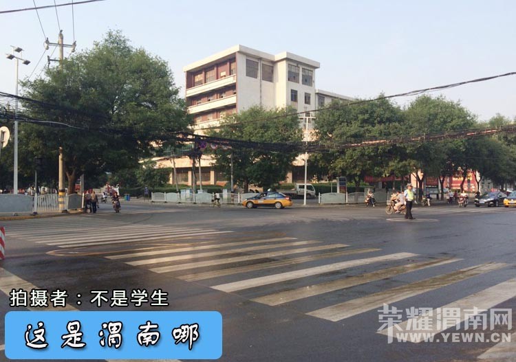 ������μ����-127�ڡ��������˫�ۿ�����ˣ����ʮ��·����һ���߼��أ�