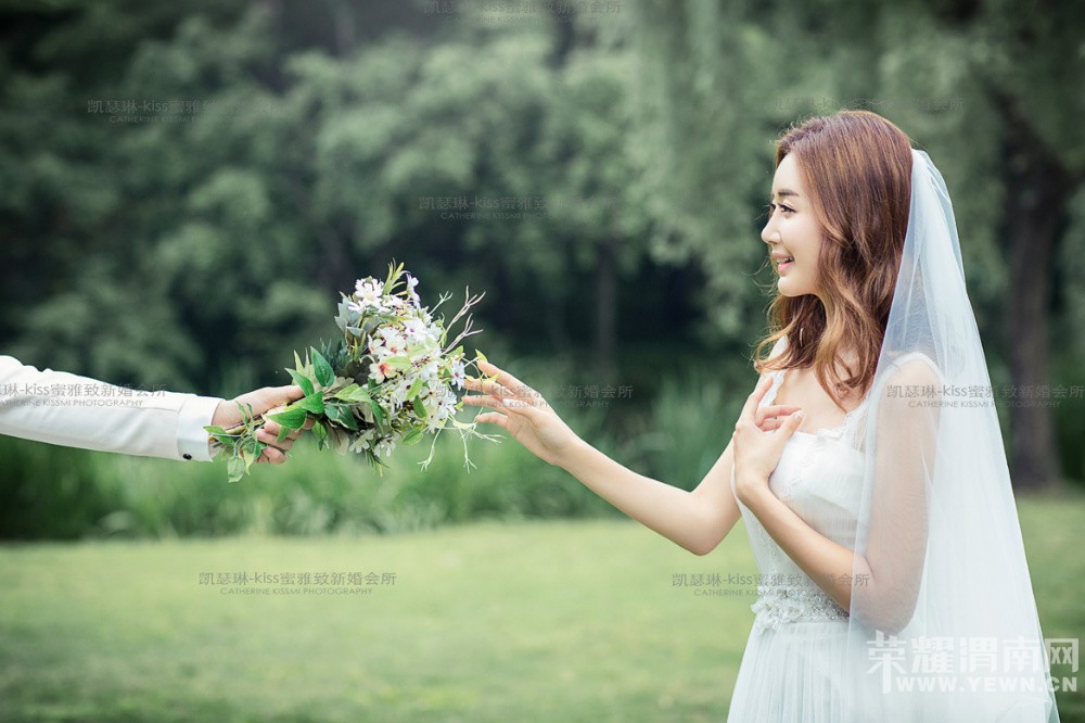 kiss��.��������9�µ��㣬ȥ��һ������֮Լ��