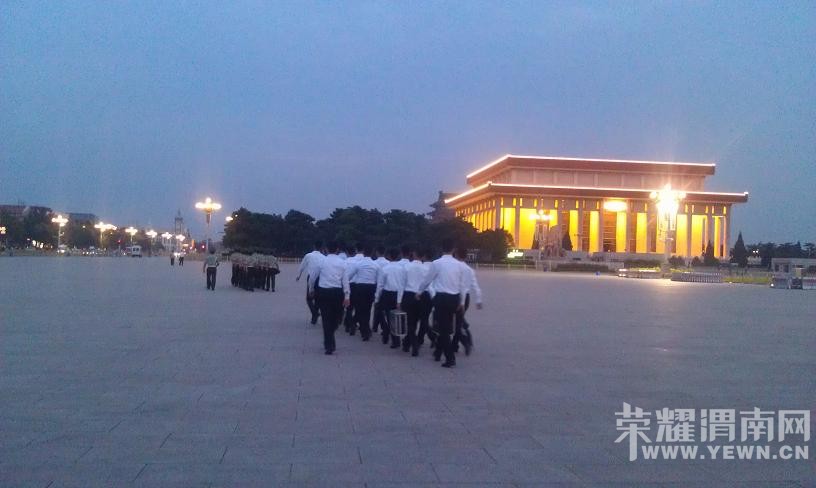 ��սʤ��70���긻ƽ�˱���֮��20150903