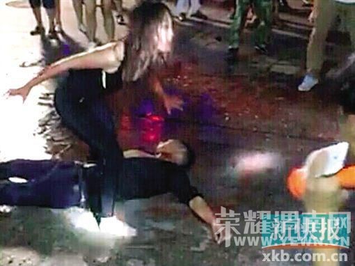 ����������ҥ"Ůɥʬ���ֿ�ʳ·��"΢�����̾�