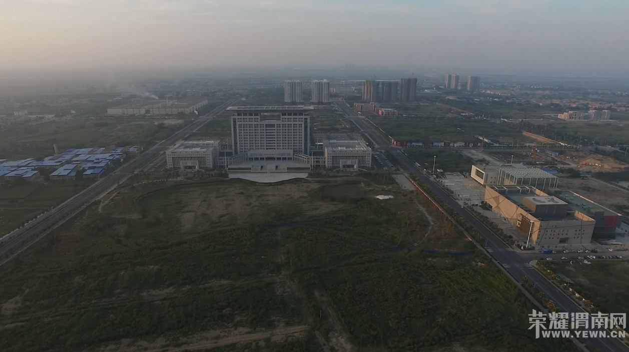 �����Ļ��㳡���裬��һ���ˣ�������û�ڳ�����������