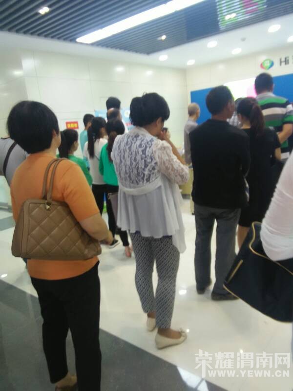 �й��ƶ��İ���Ч�ʰ������˵ȶ�ð�������