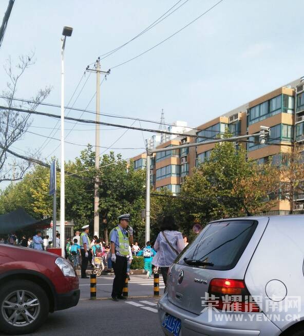 ��μ������������,лл���ǵ�ĬĬ����������~