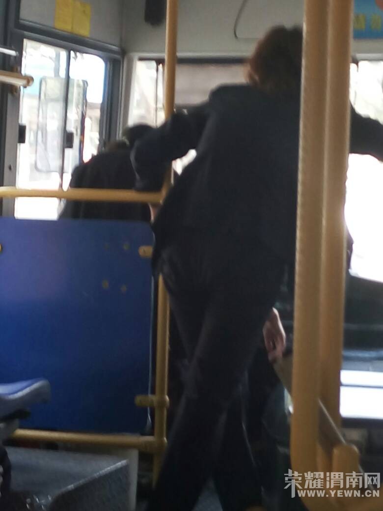 ������5·�������Ͽ�����һĻ��ֻ��˵���Թ��ҷ��ľ���ţ