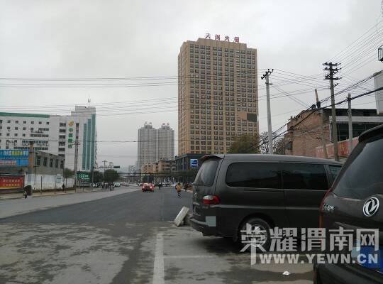 ����·�붫���ʲ��·���޺��ˣ��ɷ��֮ǰ��ͣ��λ���»�һ�£�