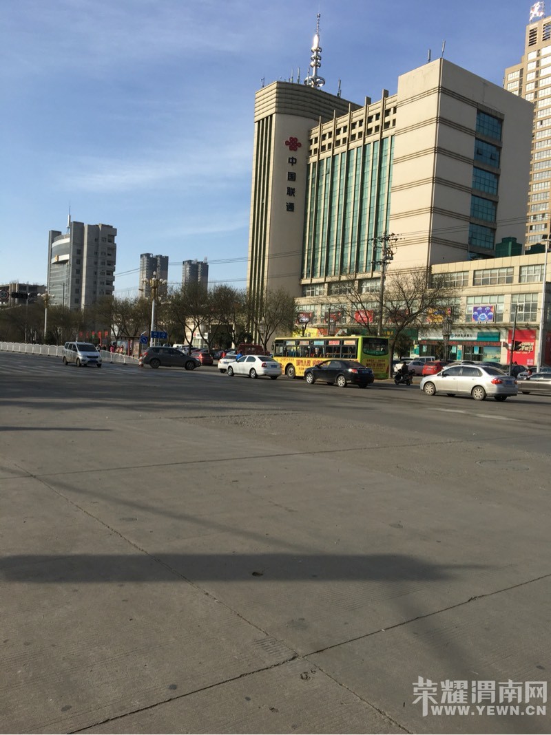 145619einnzyind70ldnlu.jpg