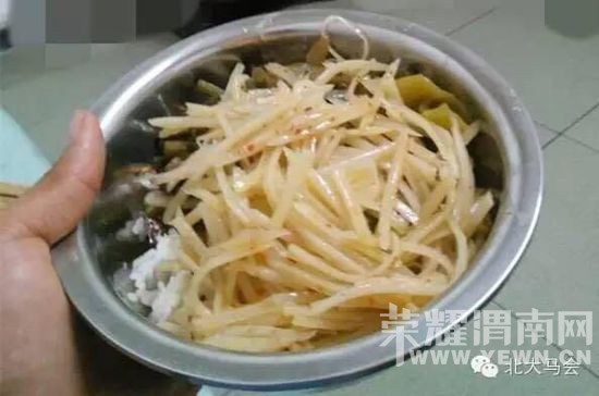 ������ѧУ�����ù�����:�޺�ͬ���籣��ʱ�Ӱ�
