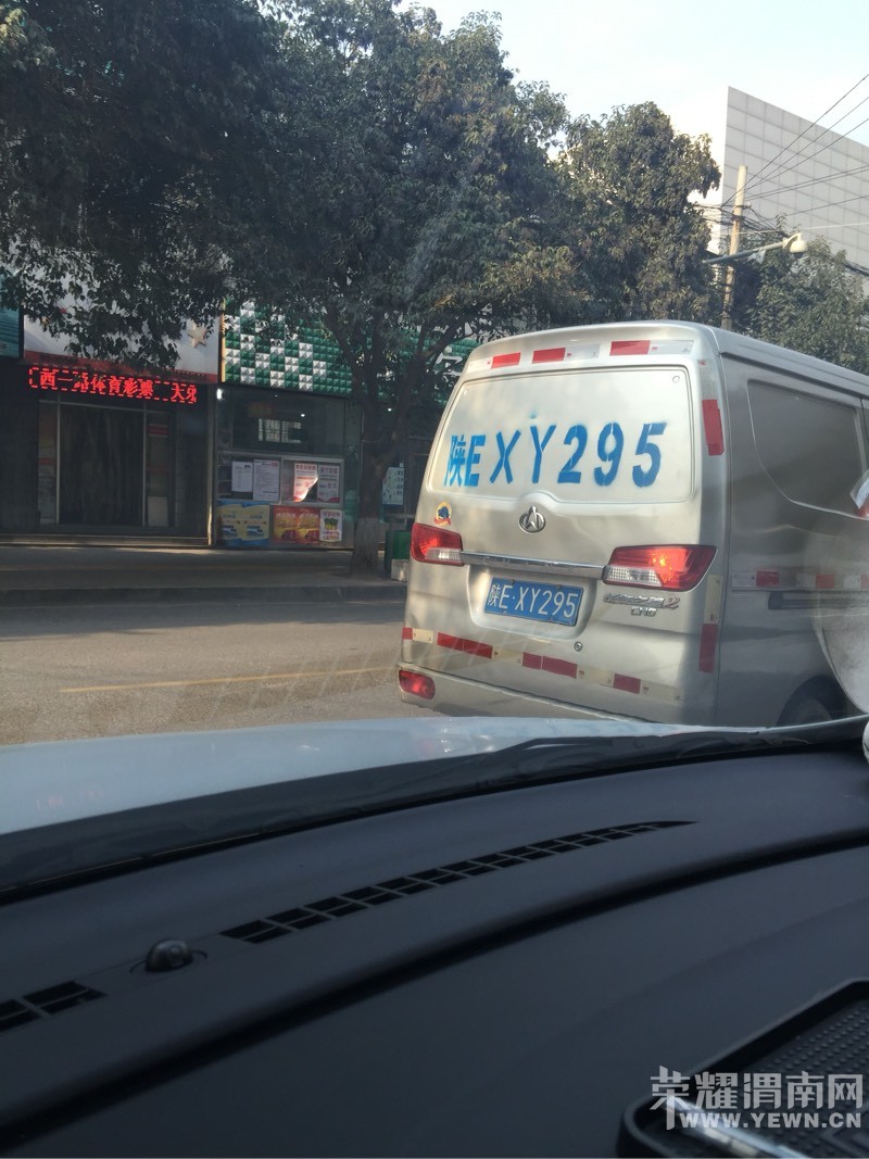 134425on2tzxggdgwrgvxr.jpg
