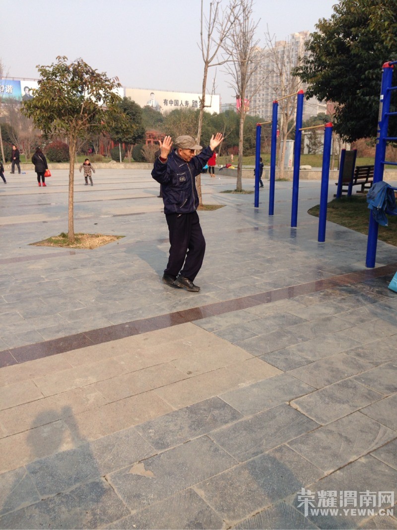 140518hfkk723vspcf539f.jpg