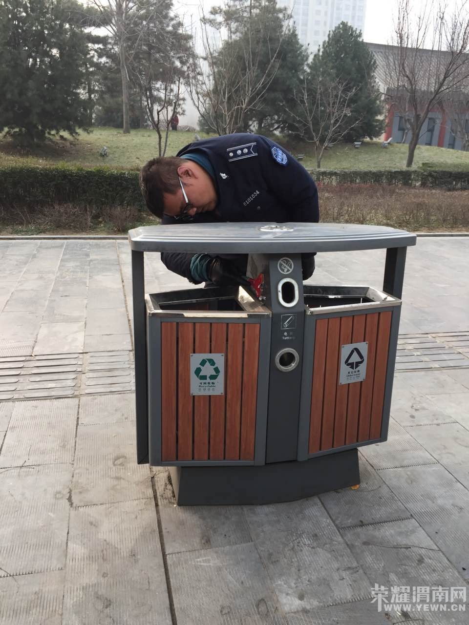 Ұ����ҵ�ߣ����뿪μ�ϣ�������μ�ϲ���ӭ���ǣ�����